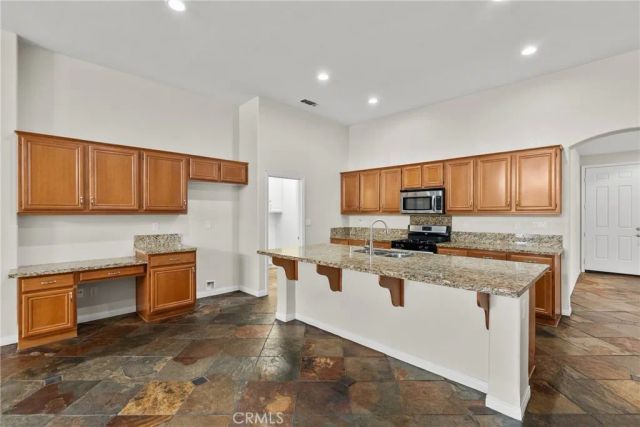 1790 Hideaway Place, Palmdale, CA 93551