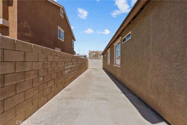 1790 Hideaway Place, Palmdale, CA 93551