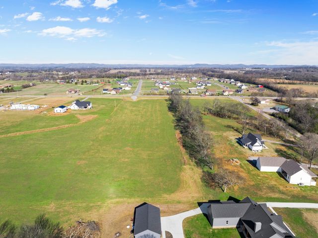 2768 Hartsville Pike, Castalian Springs, TN 37031