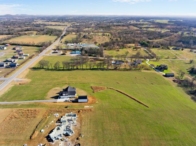 2768 Hartsville Pike, Castalian Springs, TN 37031