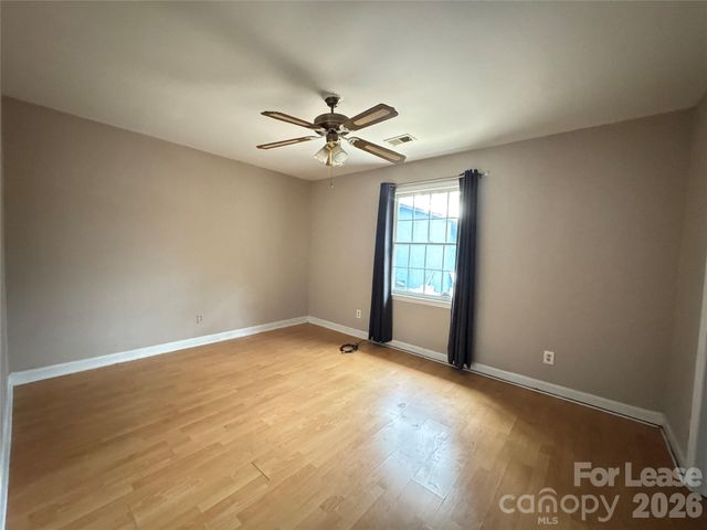 8027 Country Oaks Road, Charlotte, NC 28227