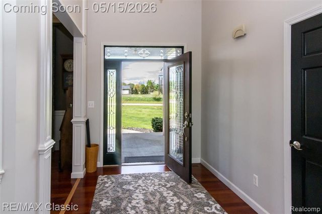 4144 Meadow Hills Drive, Pinckney, MI 48169