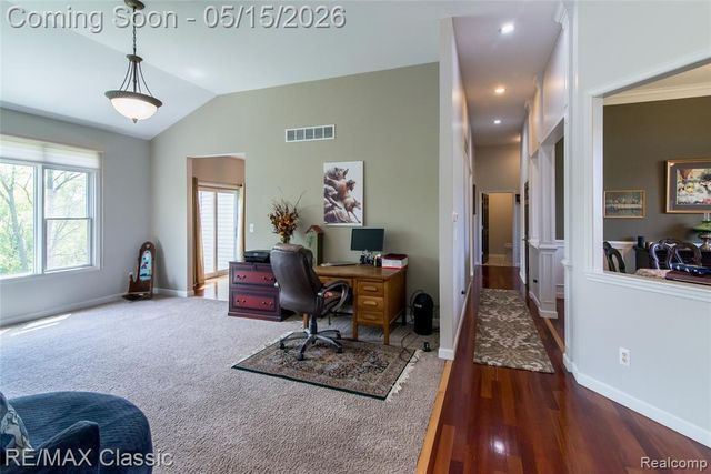 4144 Meadow Hills Drive, Pinckney, MI 48169