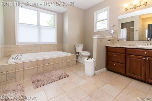 4144 Meadow Hills Drive, Pinckney, MI 48169