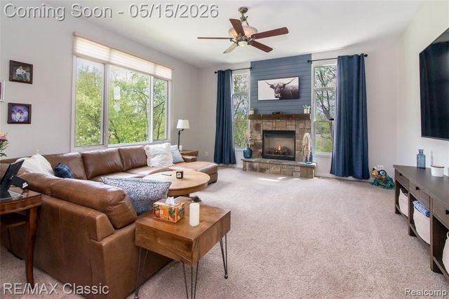 4144 Meadow Hills Drive, Pinckney, MI 48169