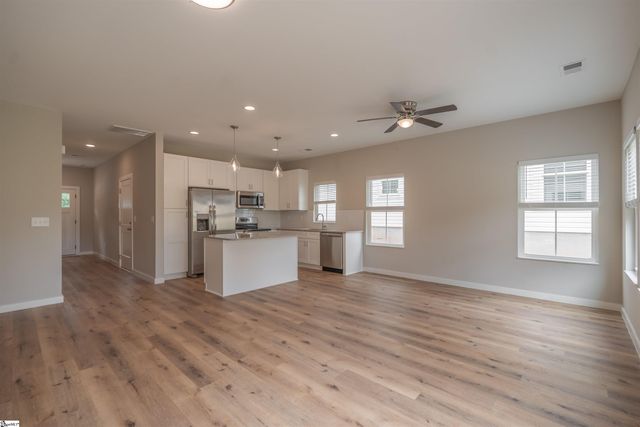 124 Woodland Drive Unit A, Greenville, SC 29617