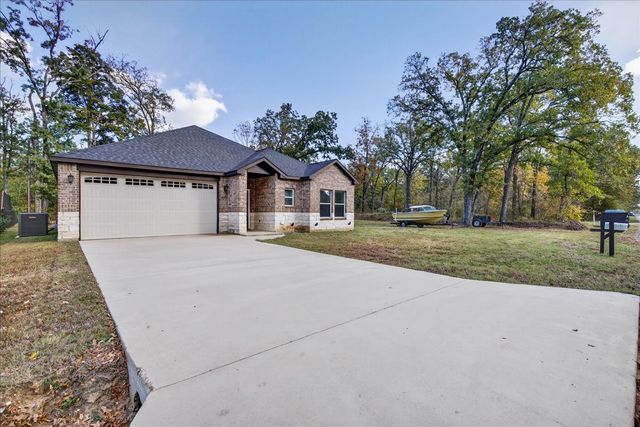 206 Parkside Drive, Trinidad, TX 75163
