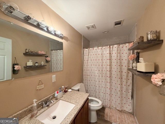 226 Lake Laurel Road NE, Milledgeville, GA 31061