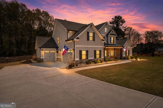 2100 Stonegate Way, Monroe, GA 30656