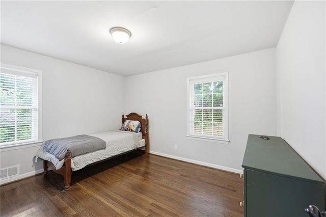 1237 S Enota Drive NE, Gainesville, GA 30501