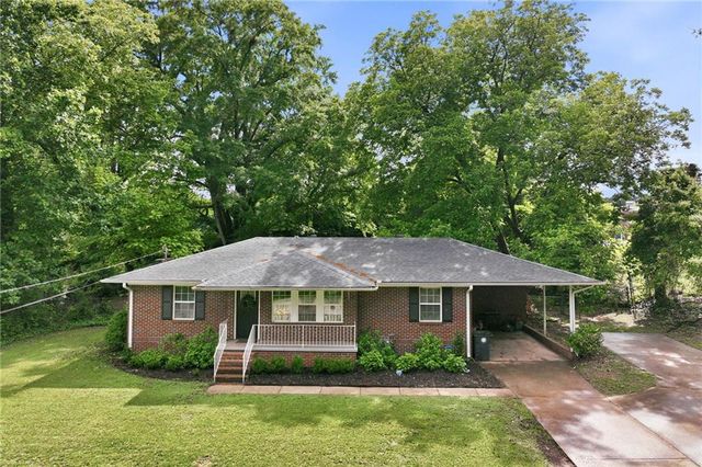 1237 S Enota Drive NE, Gainesville, GA 30501