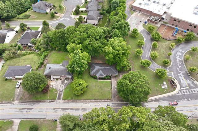 1237 S Enota Drive NE, Gainesville, GA 30501
