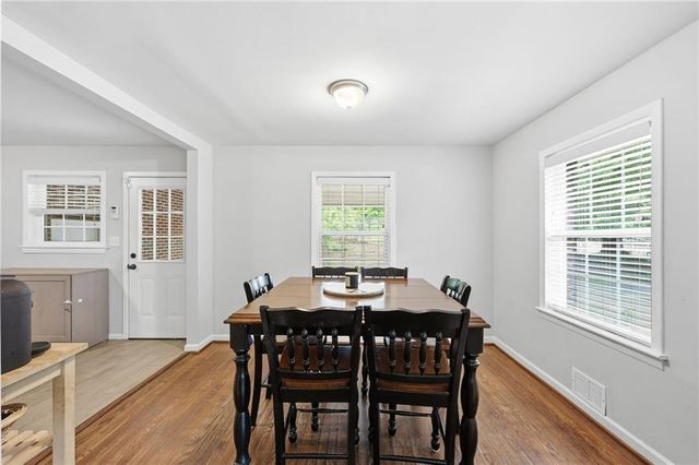 1237 S Enota Drive NE, Gainesville, GA 30501