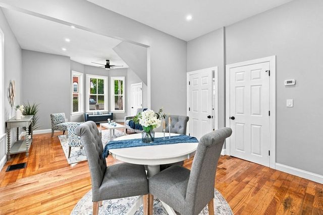 216 State St, New Bedford, MA 02740