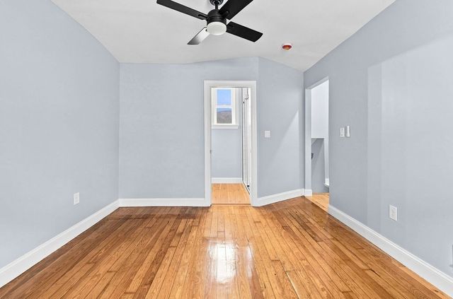 216 State St, New Bedford, MA 02740