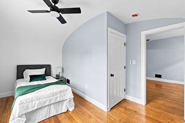 216 State St, New Bedford, MA 02740