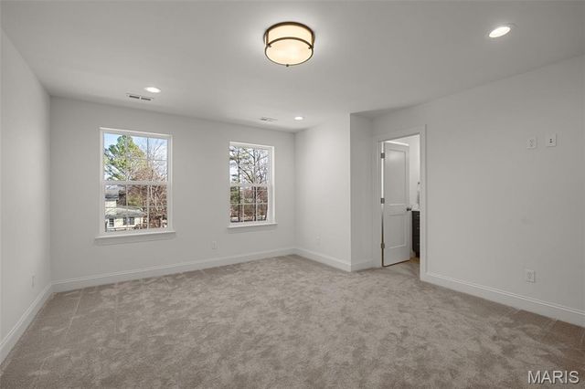 529 Long Acres Lane, Olivette, MO 63132