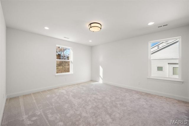 529 Long Acres Lane, Olivette, MO 63132