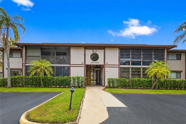 9930 S Belfort Cir 105, Tamarac, FL 33321