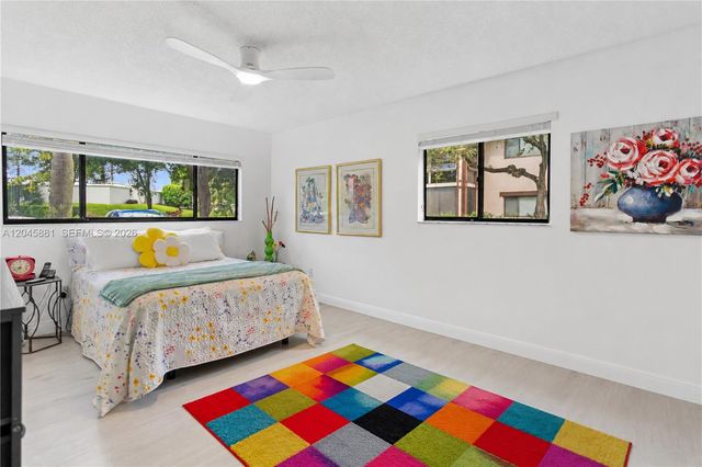 9930 S Belfort Cir 105, Tamarac, FL 33321