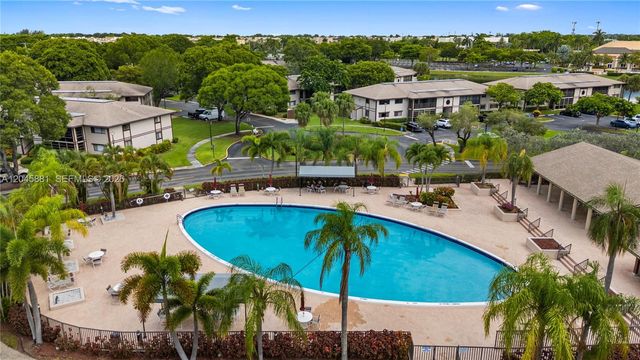 9930 S Belfort Cir 105, Tamarac, FL 33321