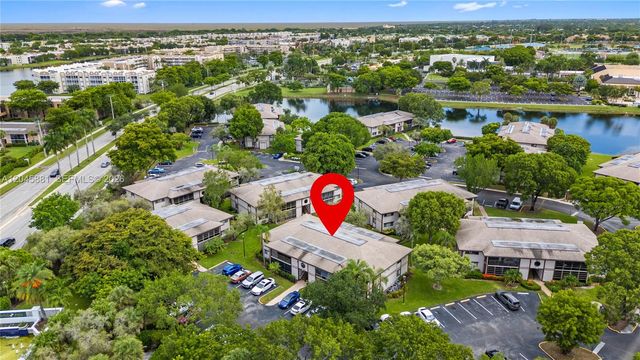 9930 S Belfort Cir 105, Tamarac, FL 33321