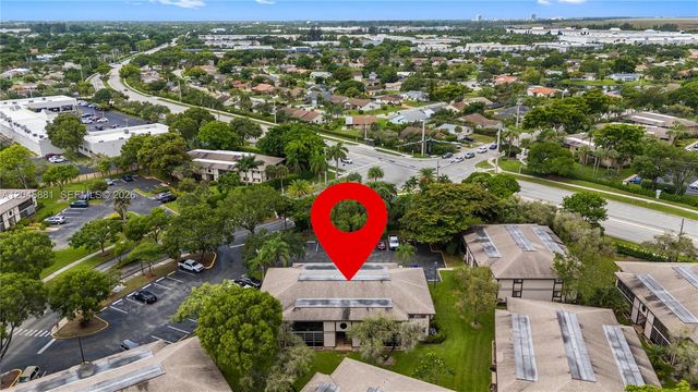 9930 S Belfort Cir 105, Tamarac, FL 33321