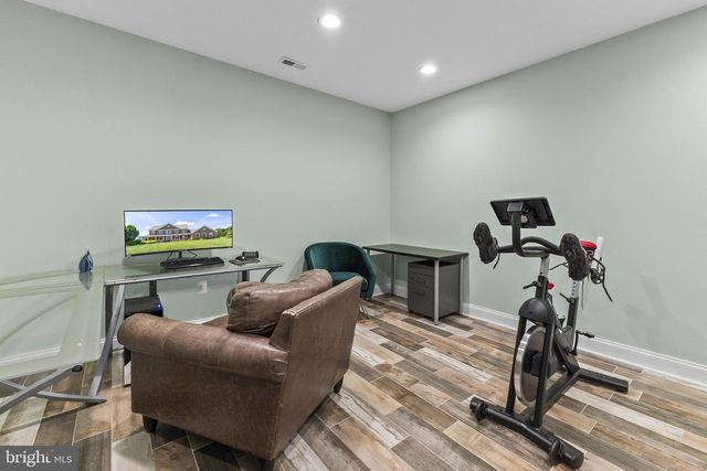 7035 WILDERNESS CT, Owings, MD 20736