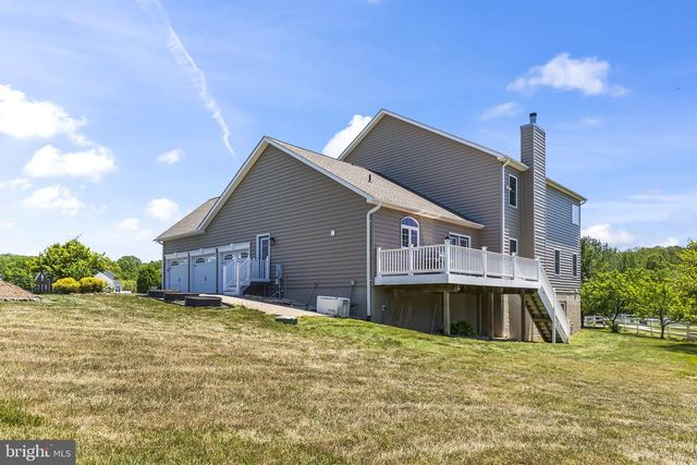 7035 WILDERNESS CT, Owings, MD 20736