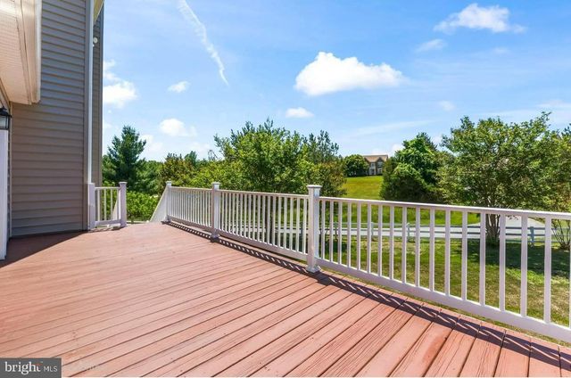 7035 WILDERNESS CT, Owings, MD 20736