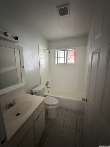 7110 CASTLERIDGE ST, San Antonio, TX 78227