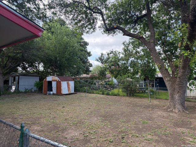 7110 CASTLERIDGE ST, San Antonio, TX 78227