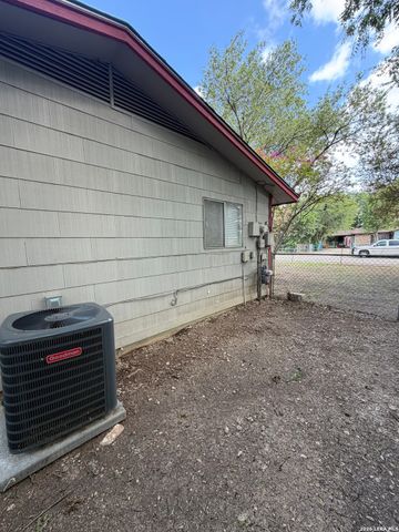 7110 CASTLERIDGE ST, San Antonio, TX 78227