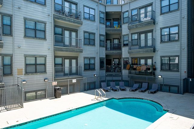 2502 Leon ST 309, Austin, TX 78705
