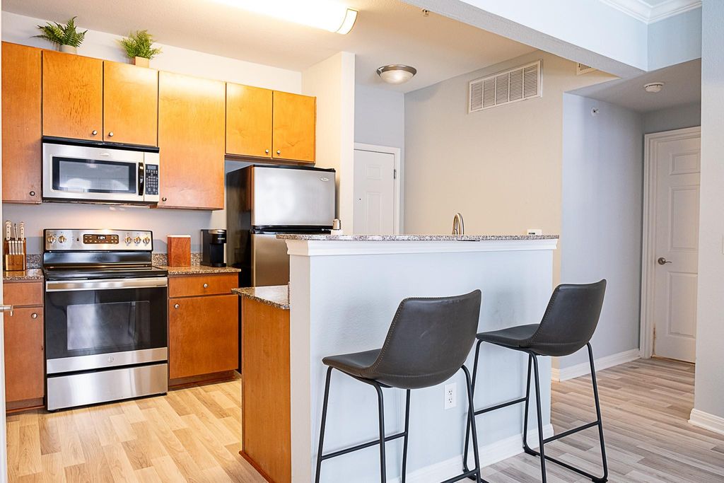 2502 Leon ST 309, Austin, TX 78705