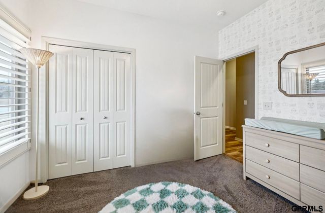 18601 Mason Street, Elkhorn, NE 68022