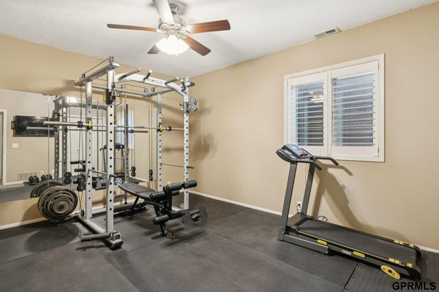 18601 Mason Street, Elkhorn, NE 68022