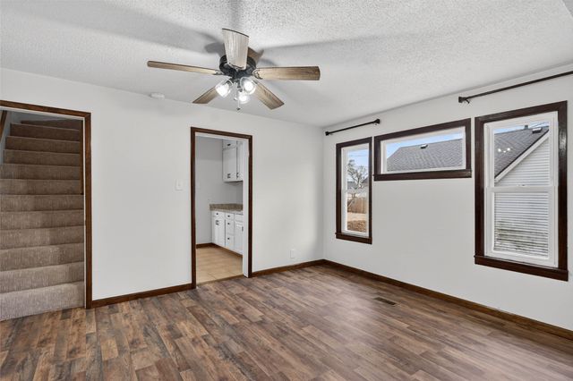 709 9th Street, West Des Moines, IA 50265