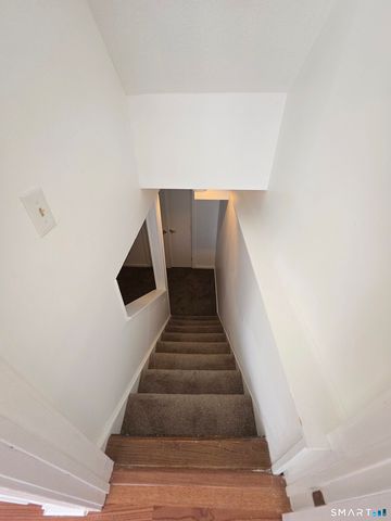 51 Brook Street APT 6A, Naugatuck, CT 06770