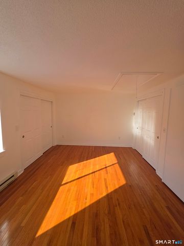 51 Brook Street APT 6A, Naugatuck, CT 06770