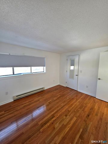 51 Brook Street APT 6A, Naugatuck, CT 06770