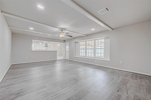 5622 Valkeith Drive, Houston, TX 77096