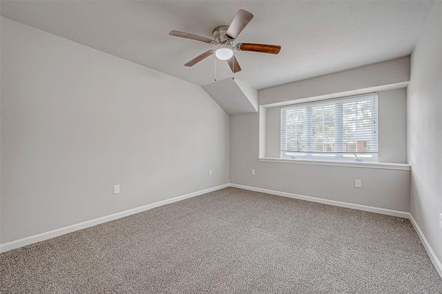 5622 Valkeith Drive, Houston, TX 77096