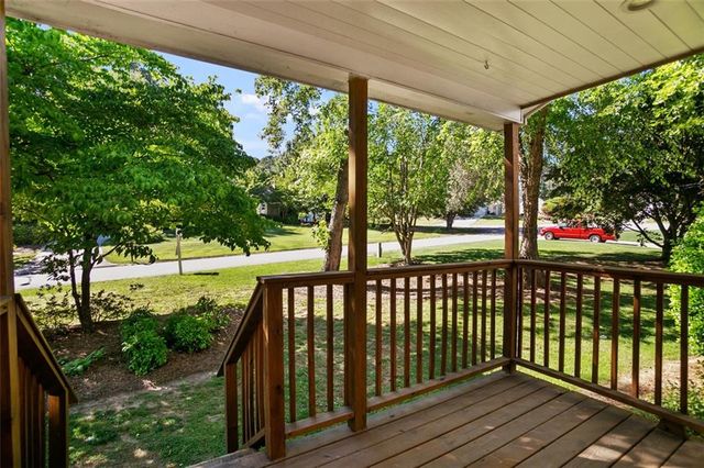 1826 Penrose Court, Powder Springs, GA 30127