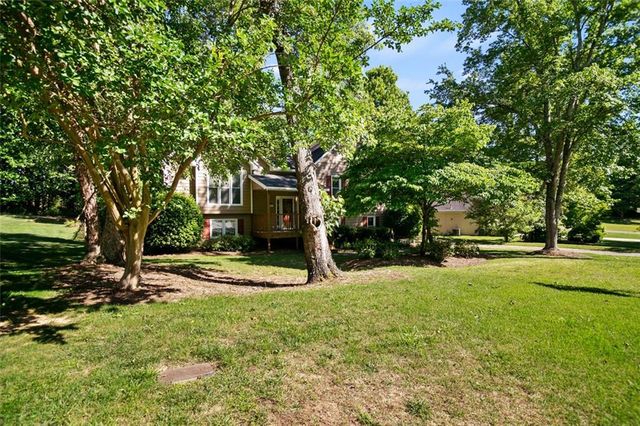1826 Penrose Court, Powder Springs, GA 30127