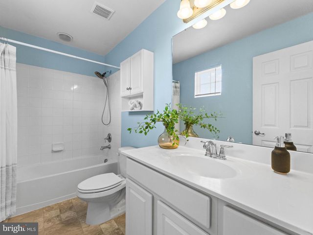 398 TARPY, Deptford, NJ 08096