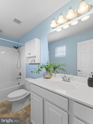 398 TARPY, Deptford, NJ 08096