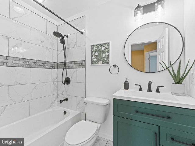 398 TARPY, Deptford, NJ 08096