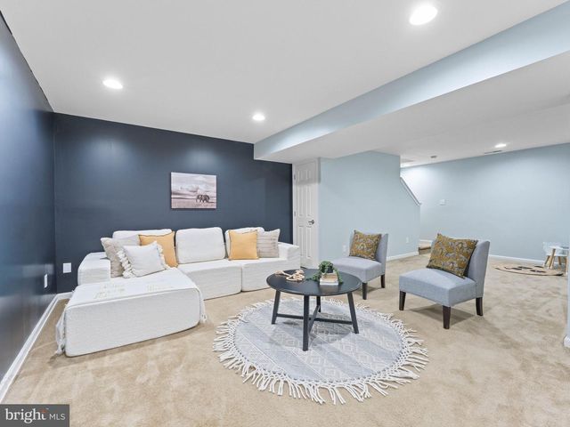 398 TARPY, Deptford, NJ 08096