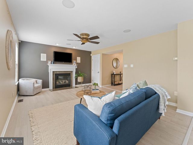 398 TARPY, Deptford, NJ 08096